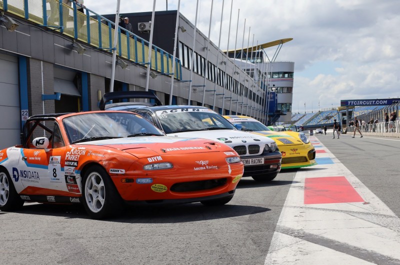 Trackdays (vrij rijden) bij PureDriving