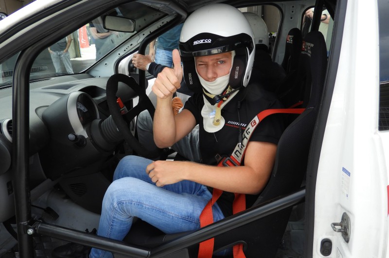 Foto's van de Race Clinic bij PureDriving